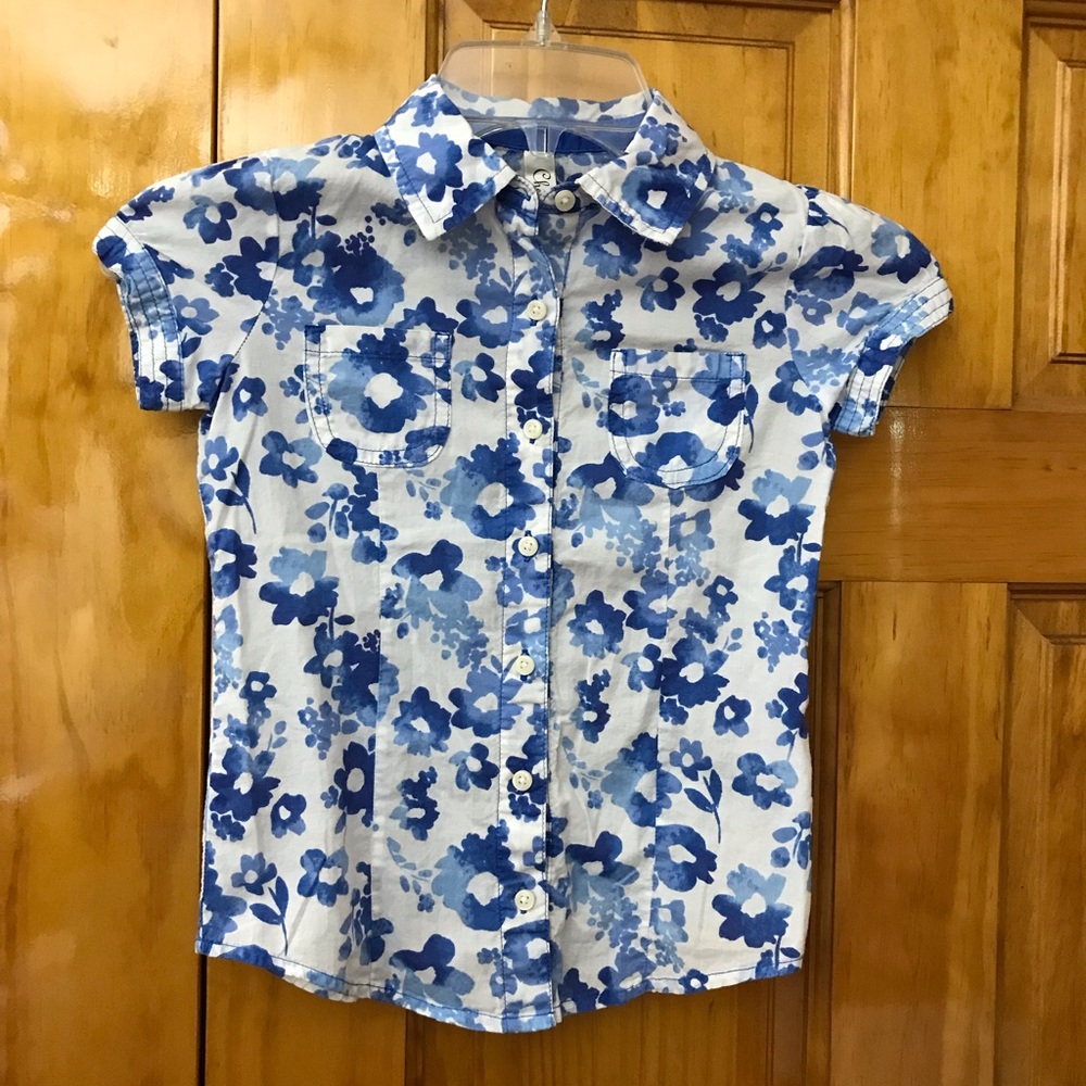 Cherokee Blue Flower Floral Print Blouse 
Size Small 6 / 6X
Hawaiian Button Down